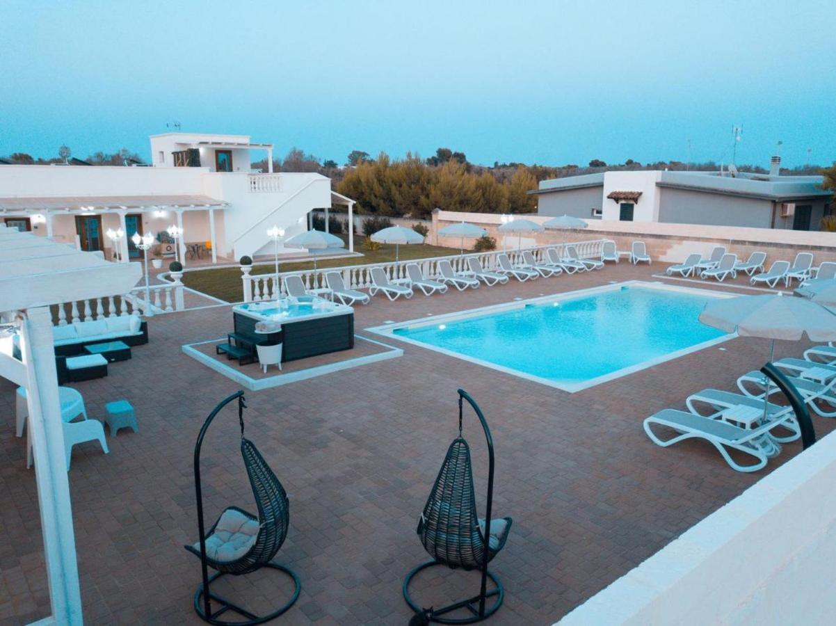 La Palazzina Bed & Breakfast Порто-Чезарео Екстер'єр фото