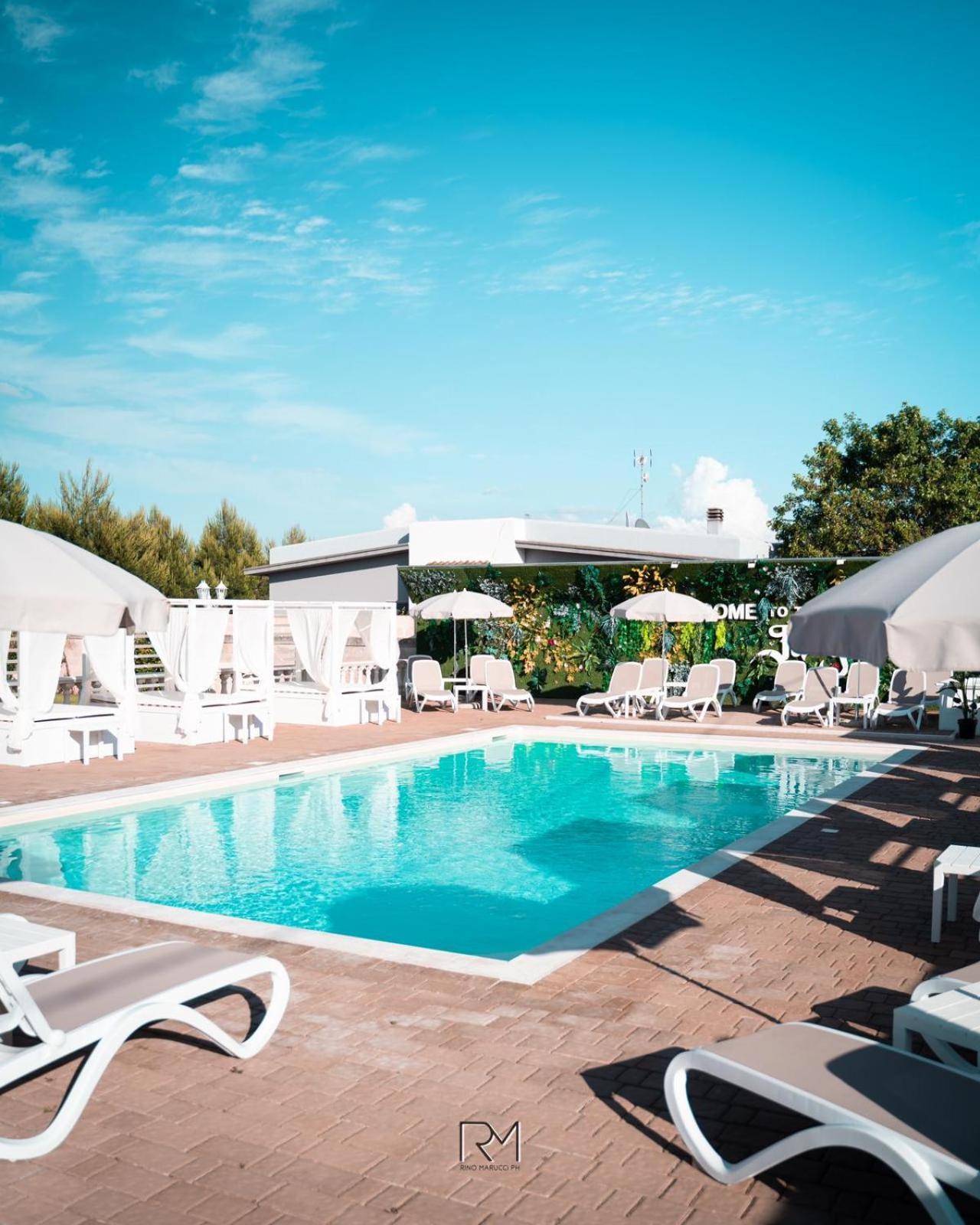 La Palazzina Bed & Breakfast Порто-Чезарео Екстер'єр фото
